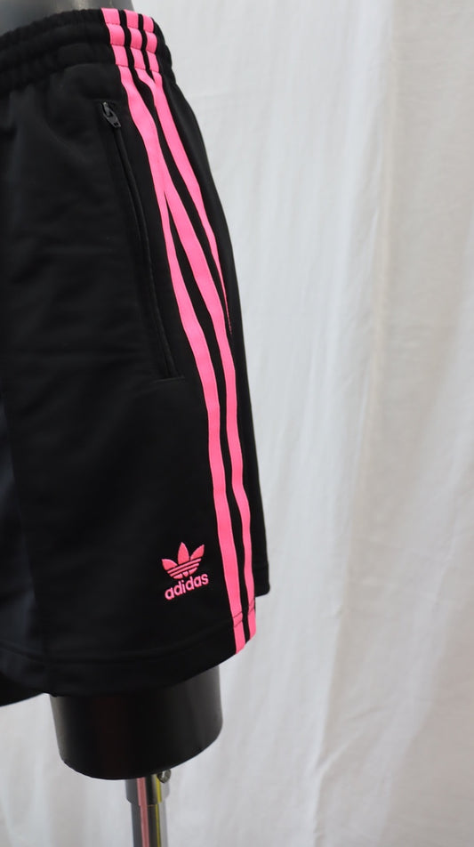 adidas Shorts 8