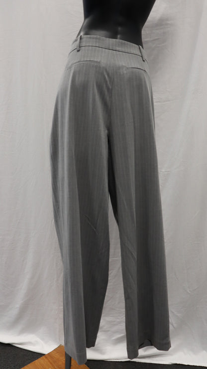 remain Pants 14