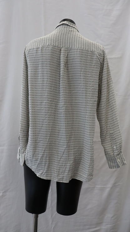 T R E N E R Y Button Up M