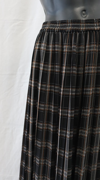 M A X Maxi Skirt 10