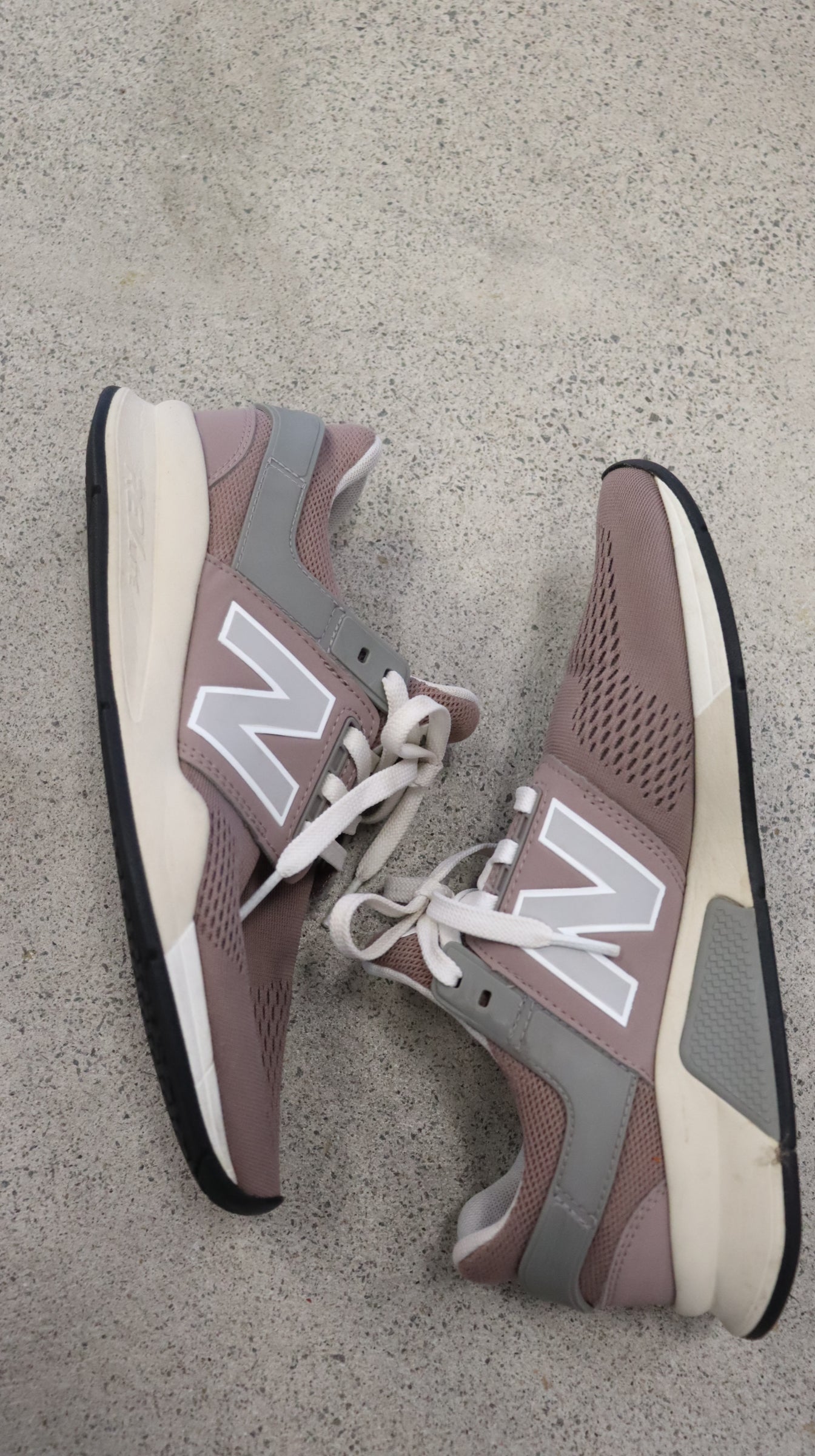 New Balance Sneaker 40.5