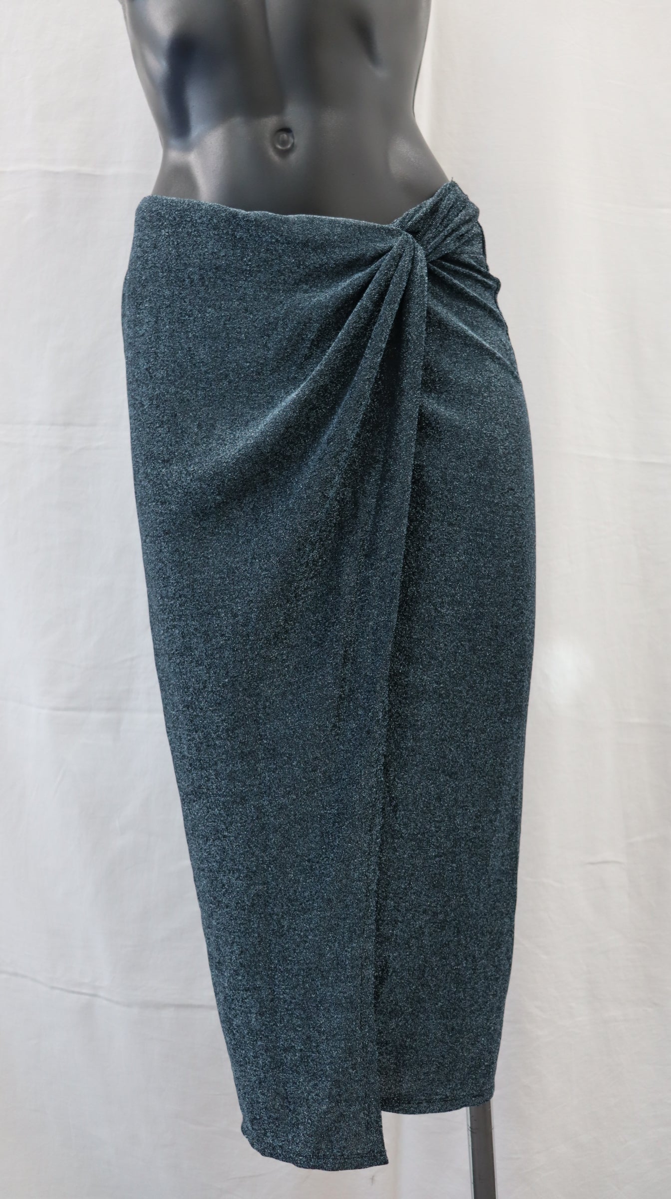 TURET KNUEFERMANN Midi Skirt xs