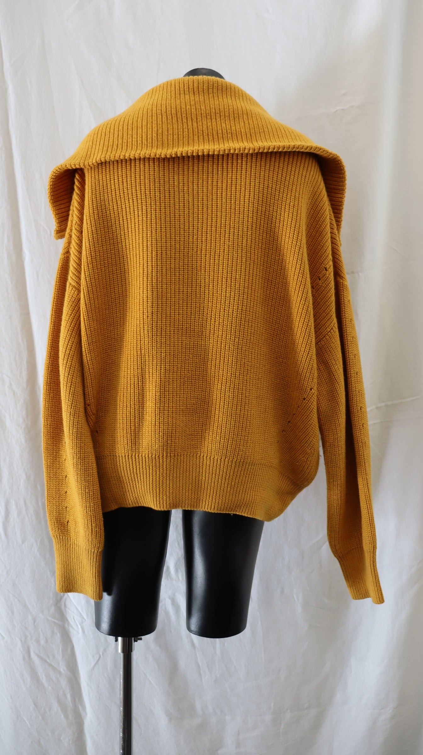 KATE SYLVESTER Knit L