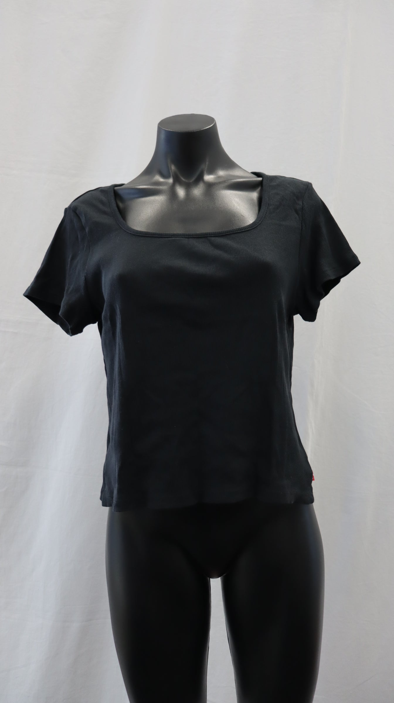 Levi Strauss & CO Tee L