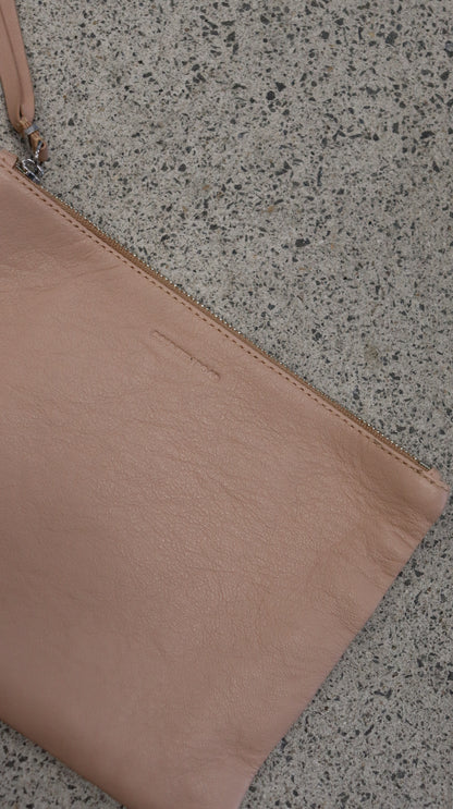 COUNTRY ROAD Clutch N/A