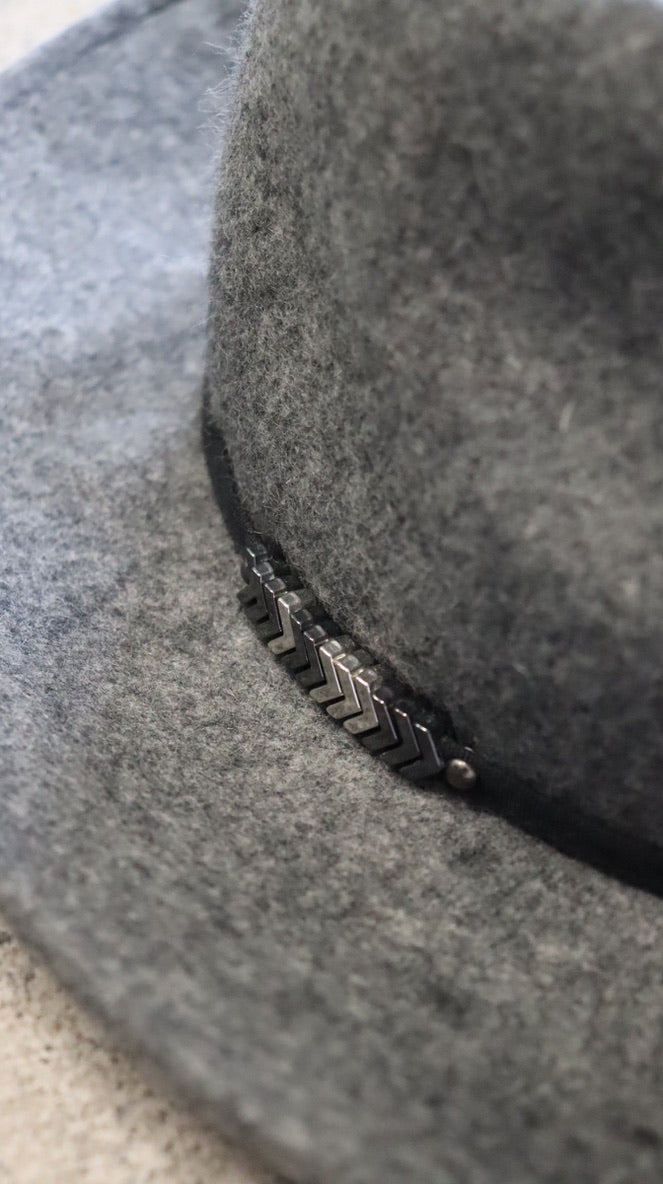 OLIVER BONAS Hat N/A