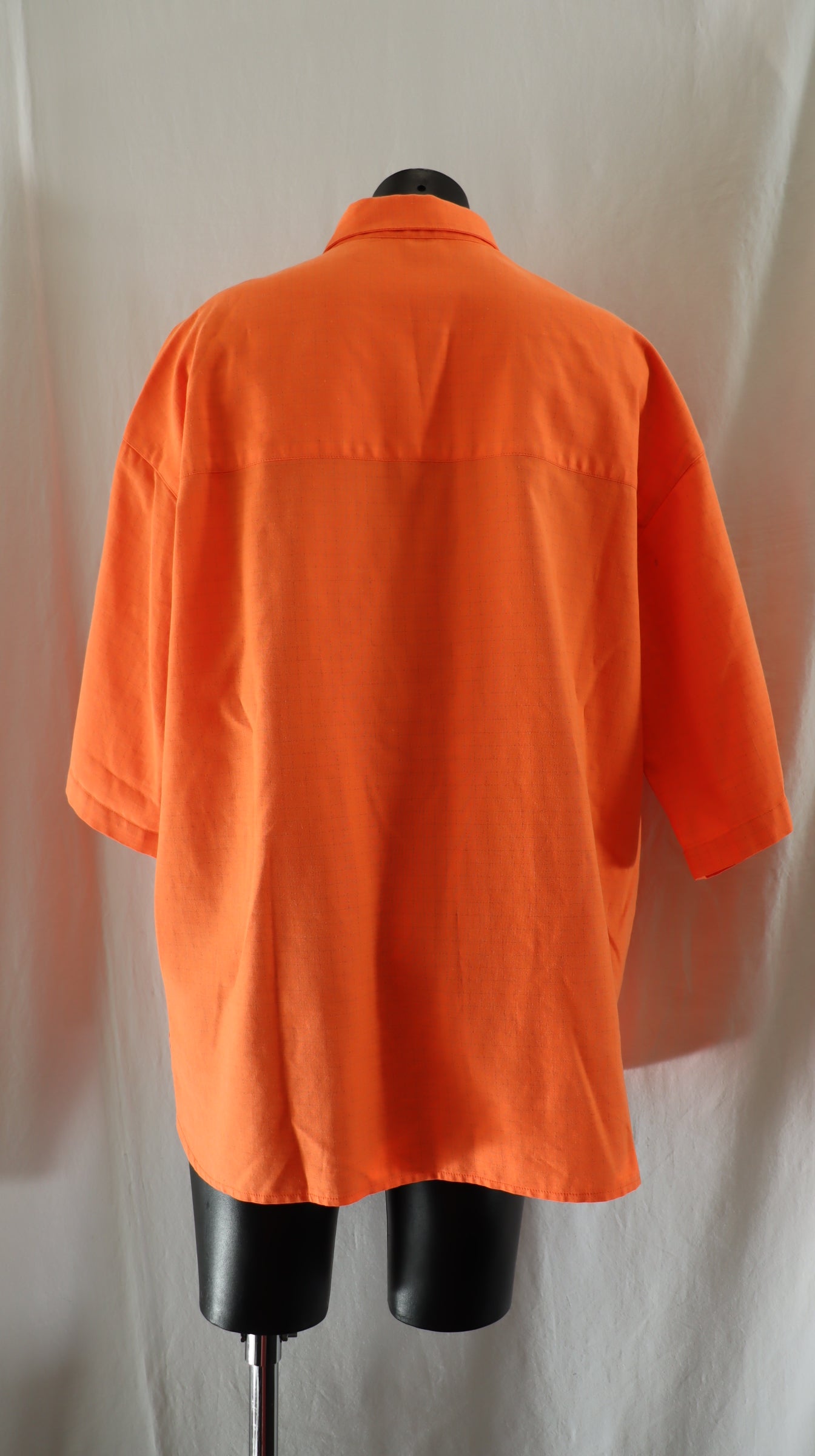 M A N E Project Button Up M - L