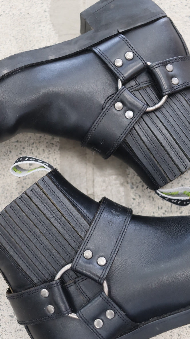 Slatters Boots 40.5