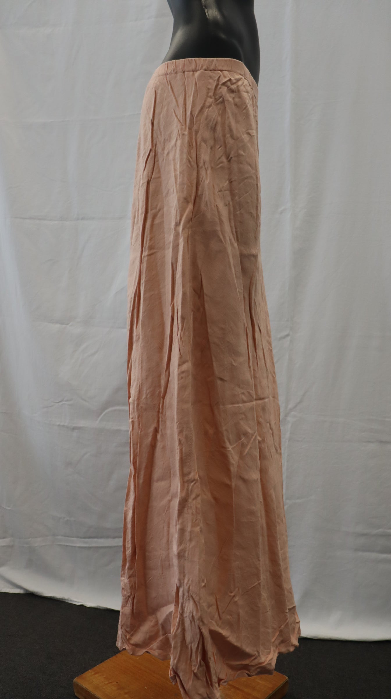 S U P E R E T T E Maxi Skirt 12