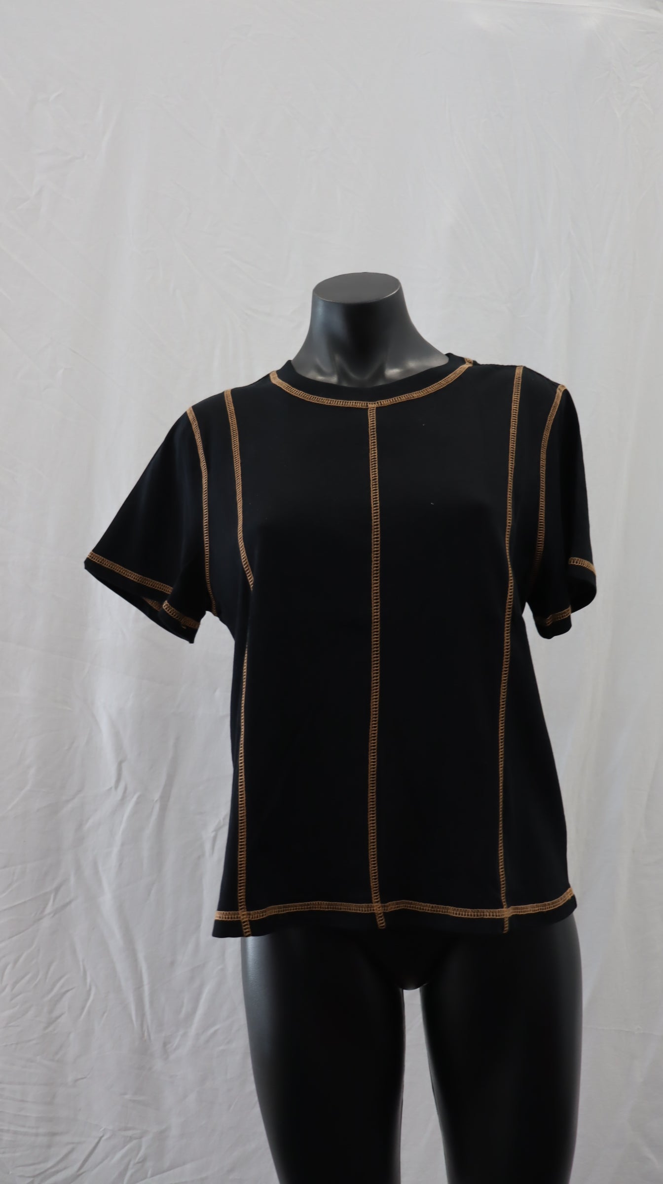 Elementary Tee M