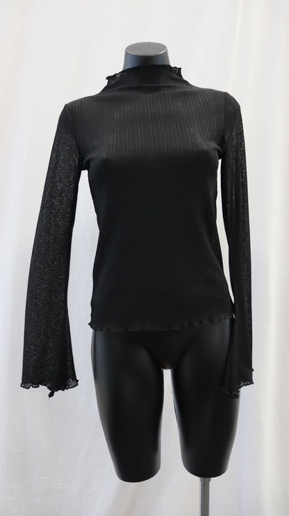 *NO TAG Long Sleeve S