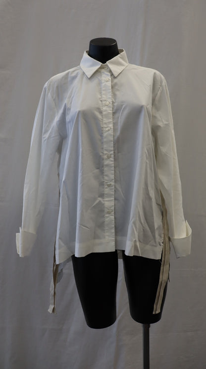 REPERTOIRE Button Up 16