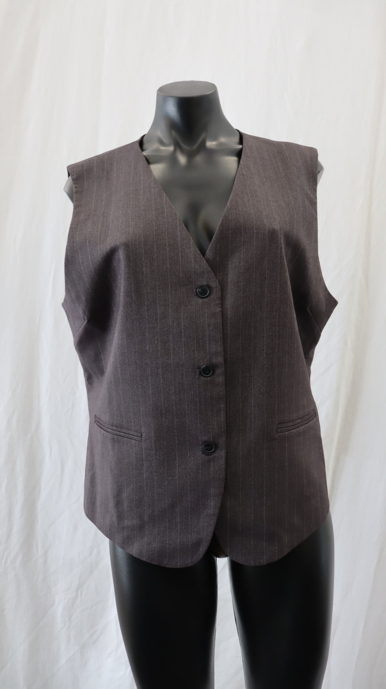 M A X Vest 16