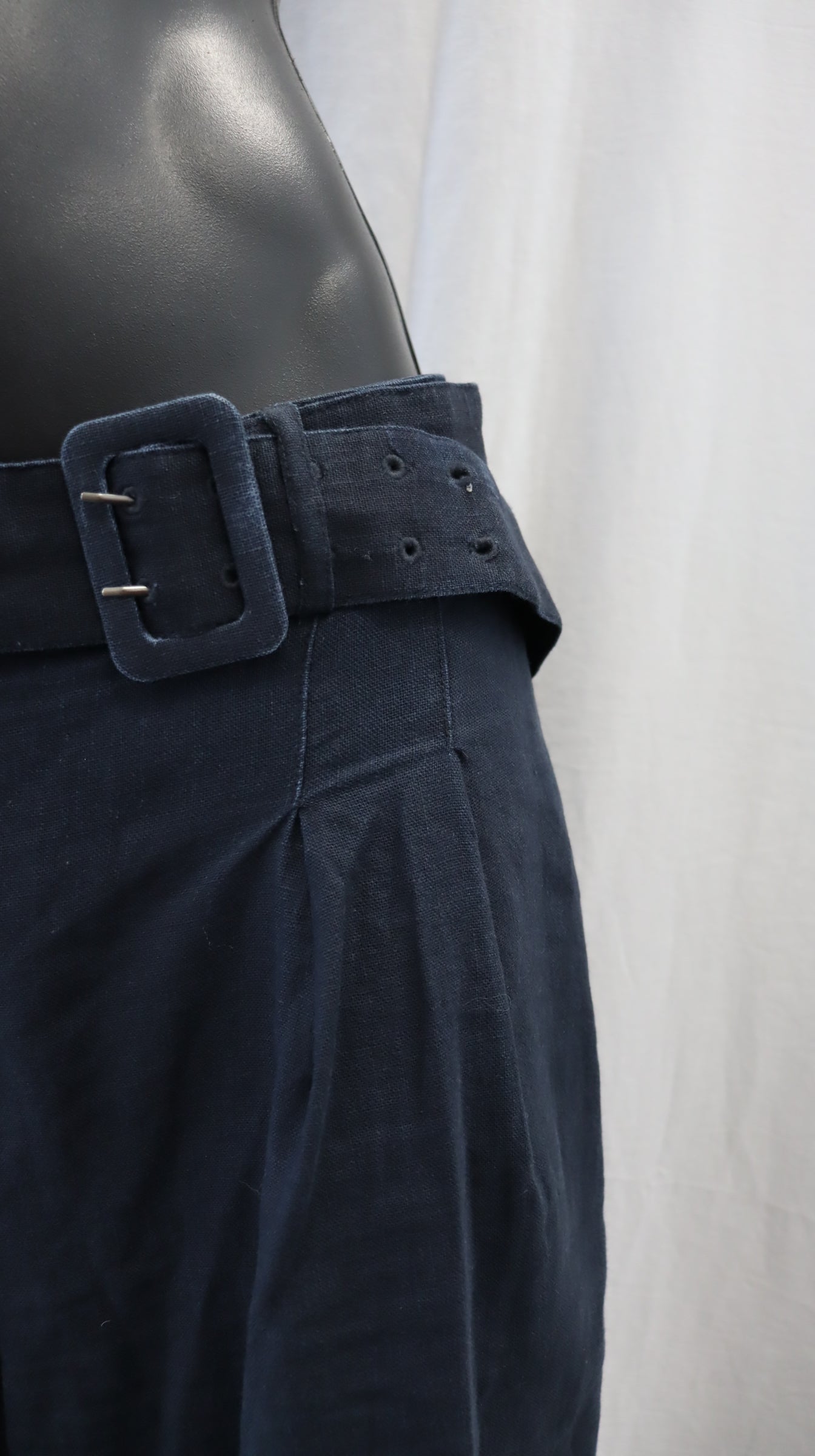 M A X Pants 14