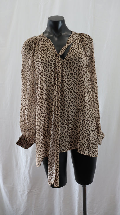 STORM Blouse 10