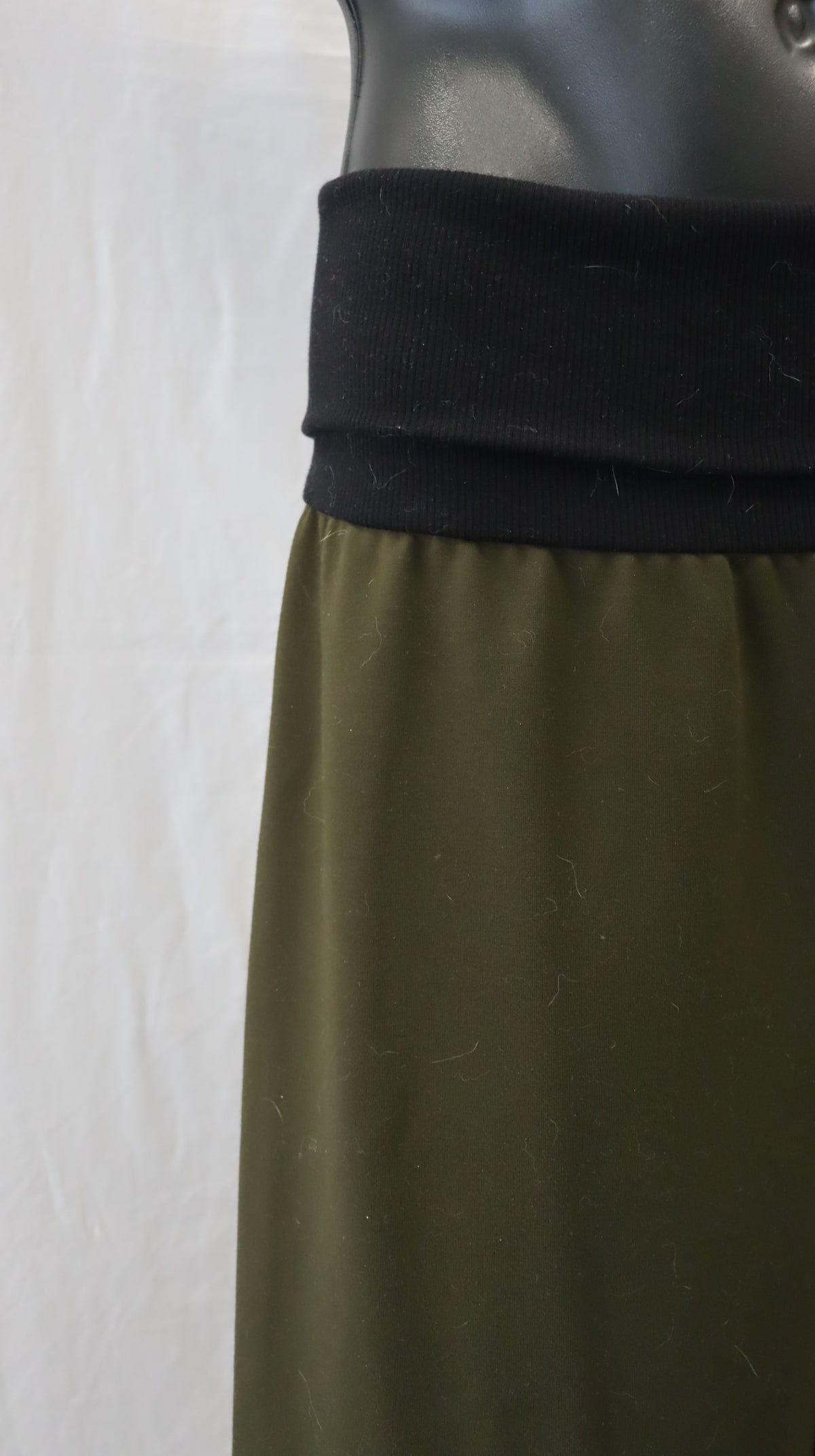NES Pants XL