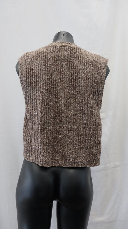 Knit One Vest M