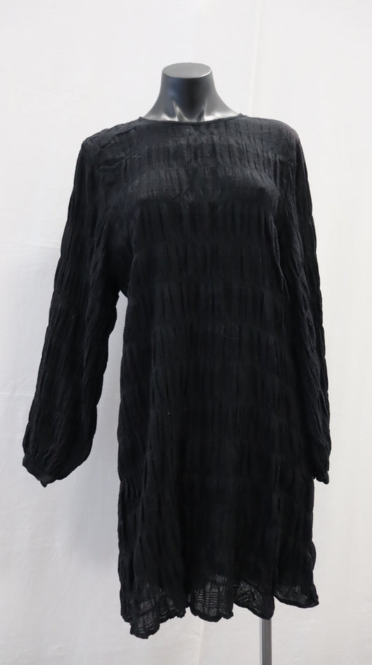 M A X Mini Dress 12