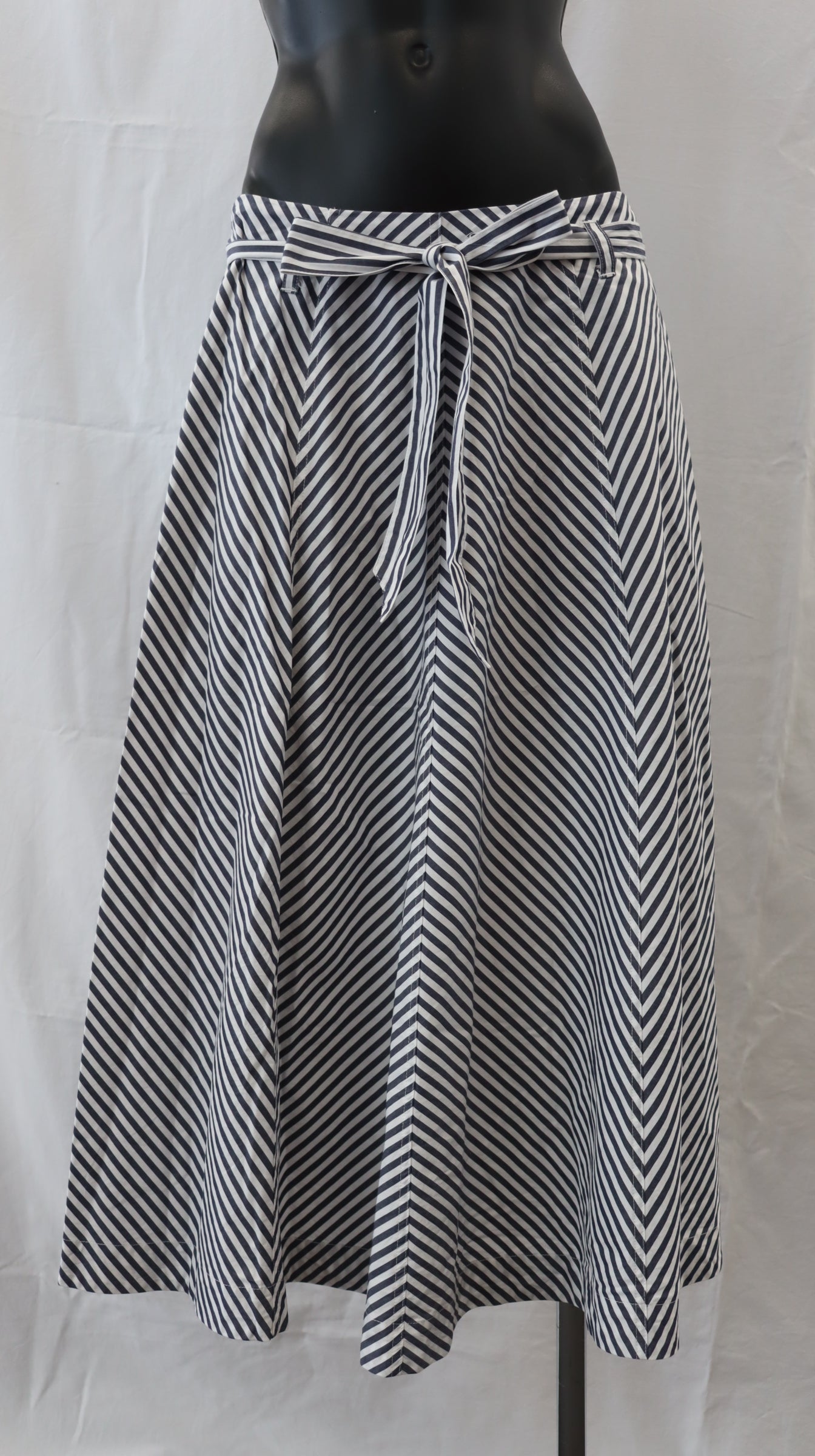 J I G S A W Midi Skirt 12