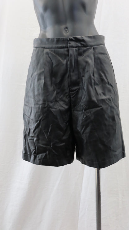 Petal & Pup Shorts 8