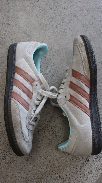 adidas Sneaker 40