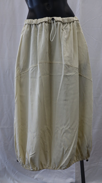 moochi Midi Skirt M