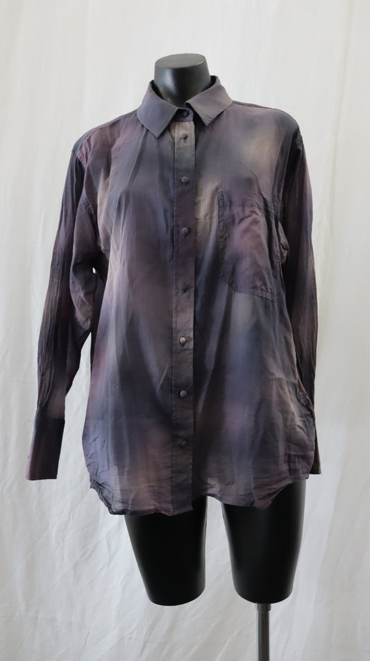 M A X Button Up 12