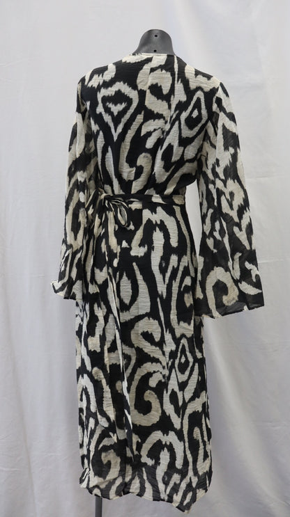 H & M Midi Dress S