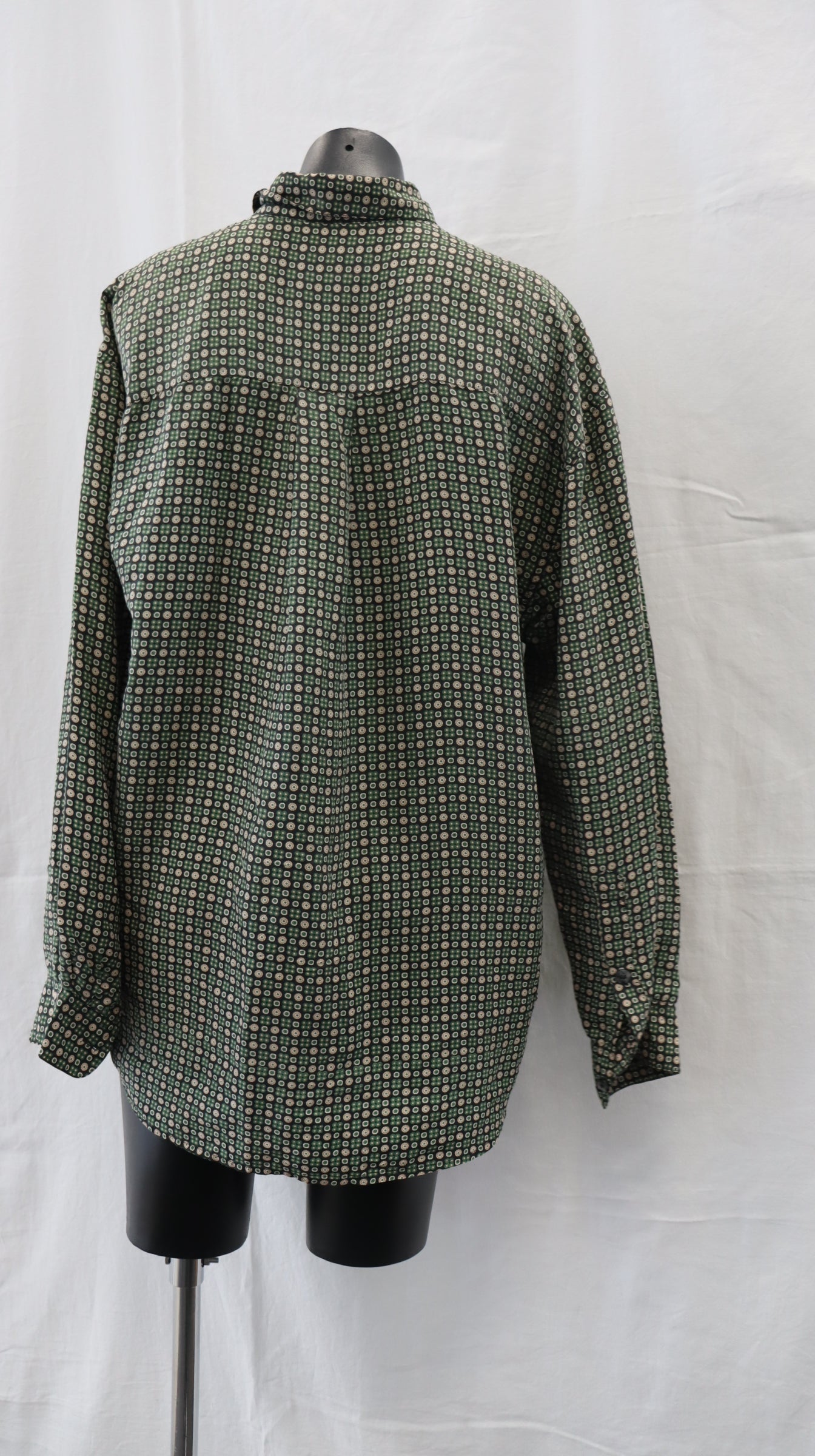 Summa Silk Button Up M