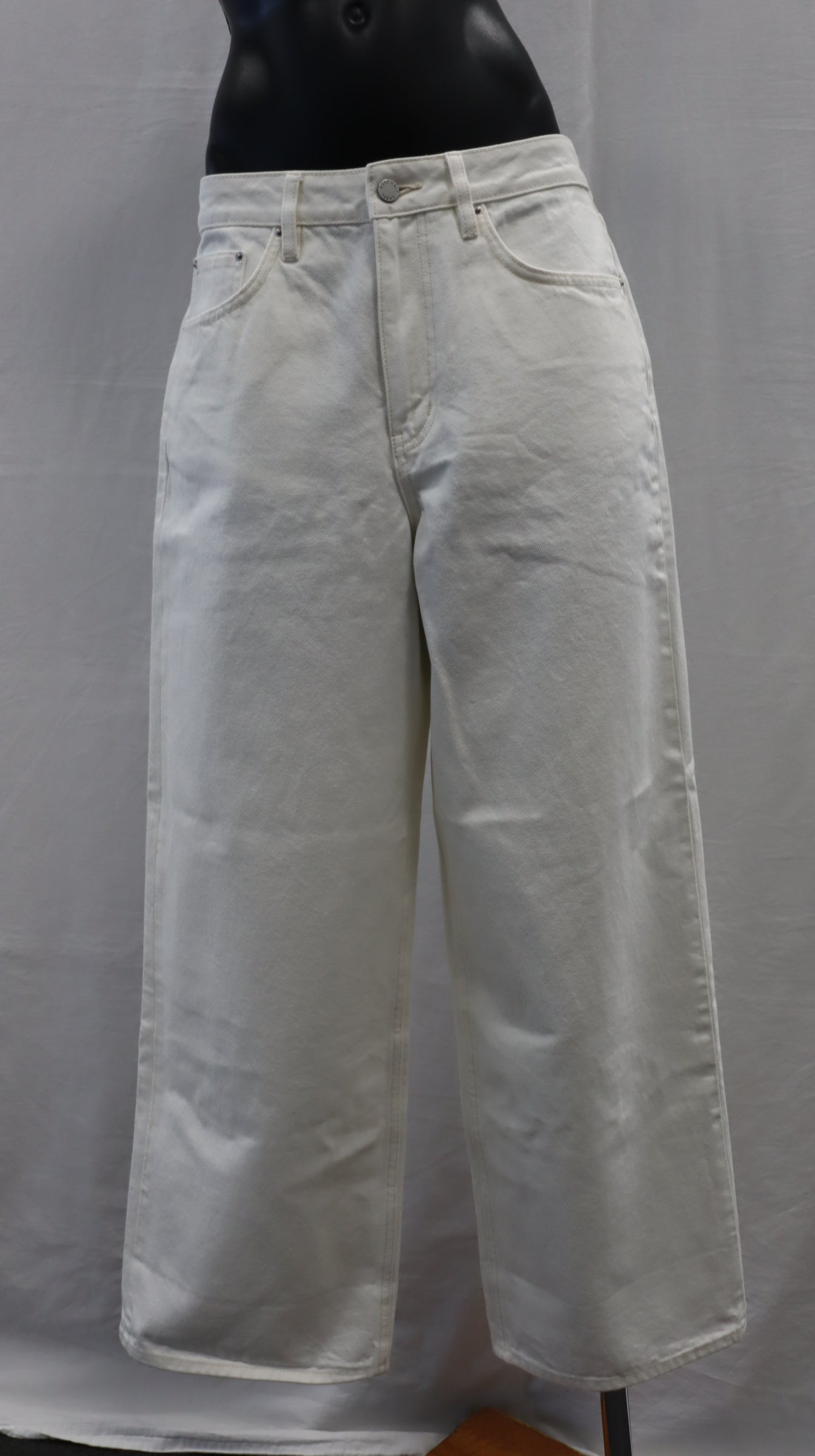 ASSEMBLY LABEL Jeans 9