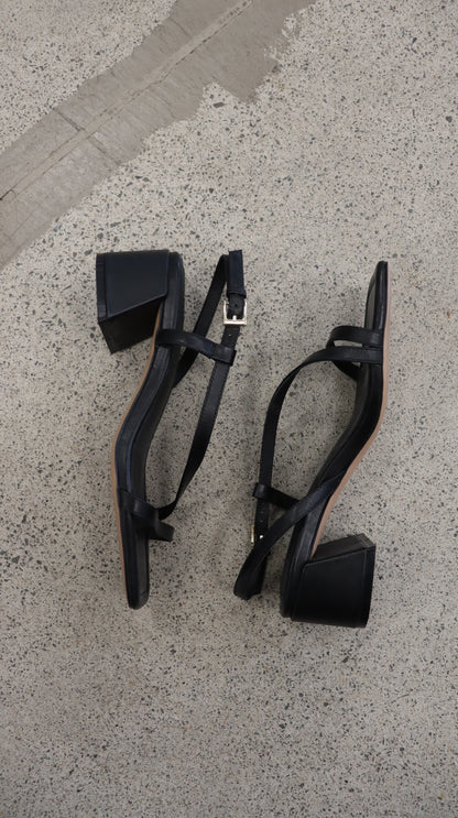 Bronwyn Heels 39