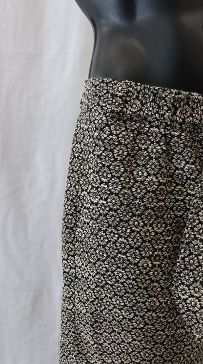 INGRID STARNES Shorts 10