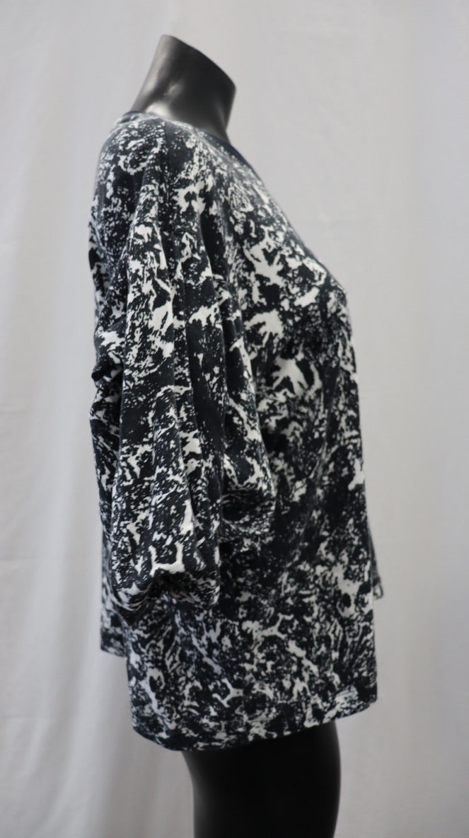 kowtow Tee S