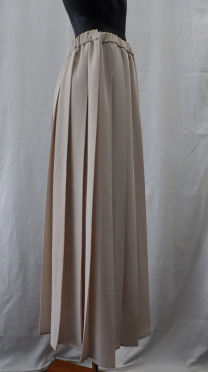 Natural beauty basic Maxi Skirt S