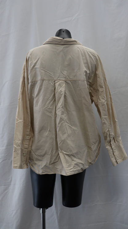 ZARA Button Up L