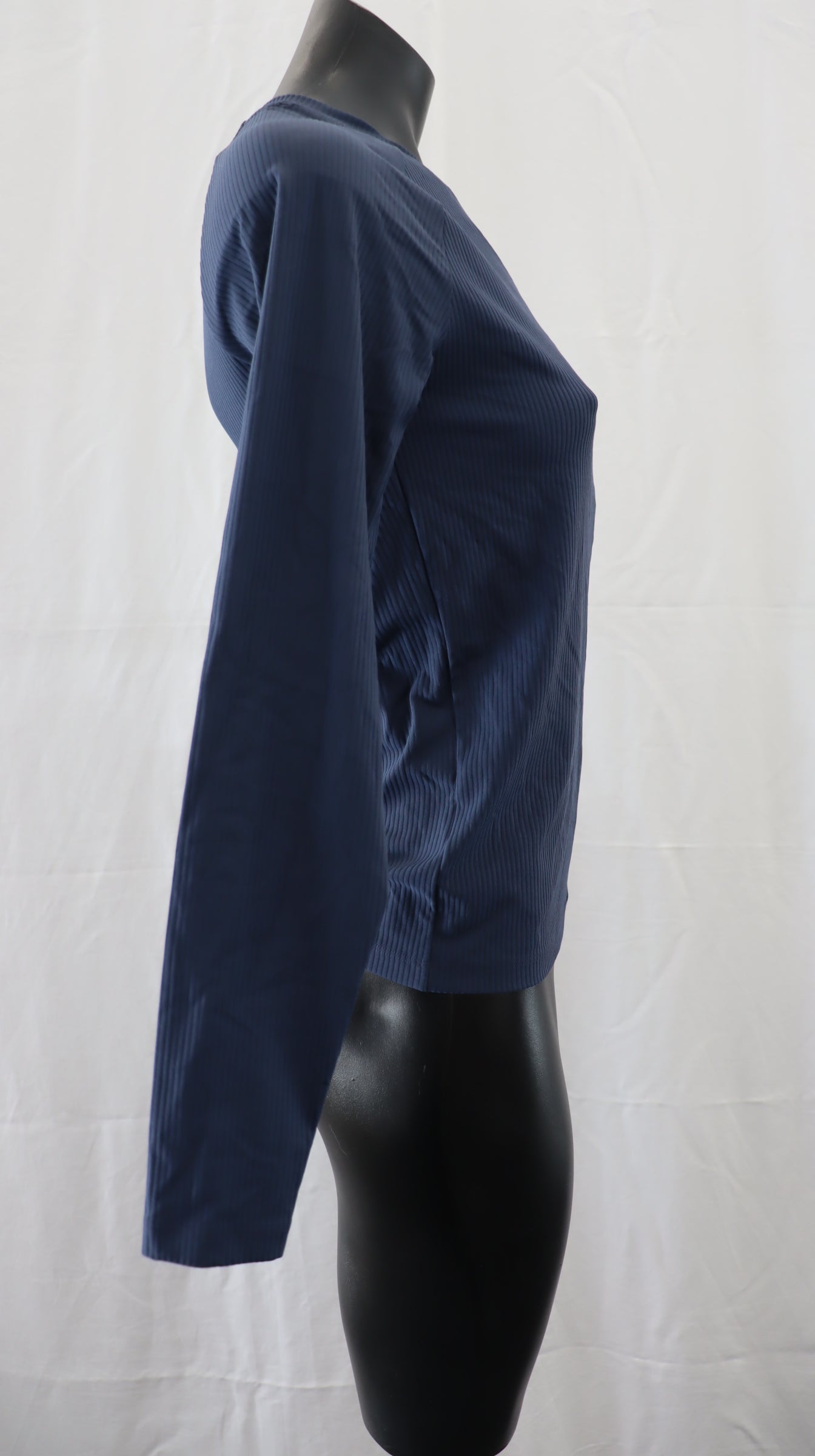 Lorna Jane Top M
