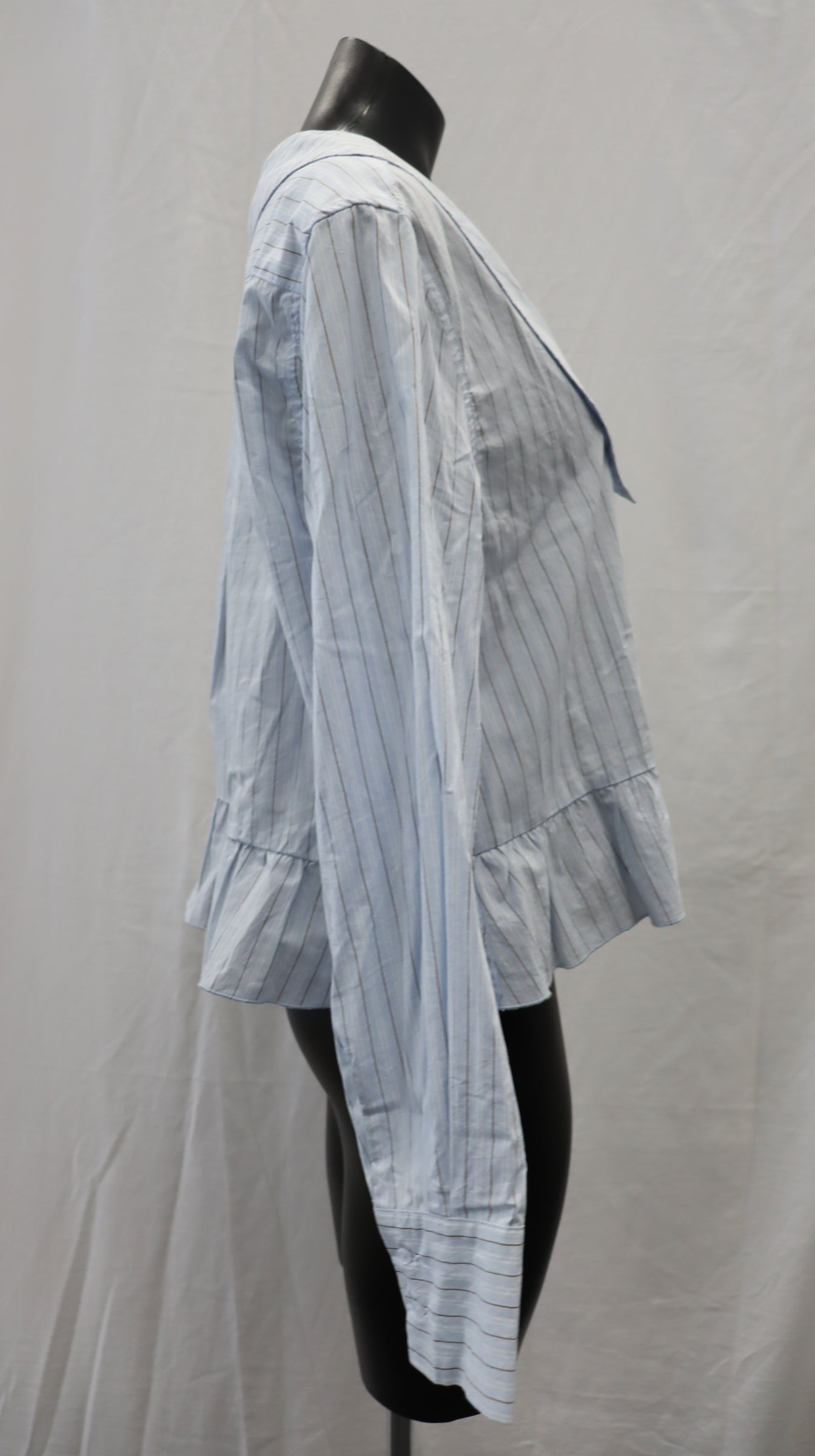 Deji Studios Button Up S