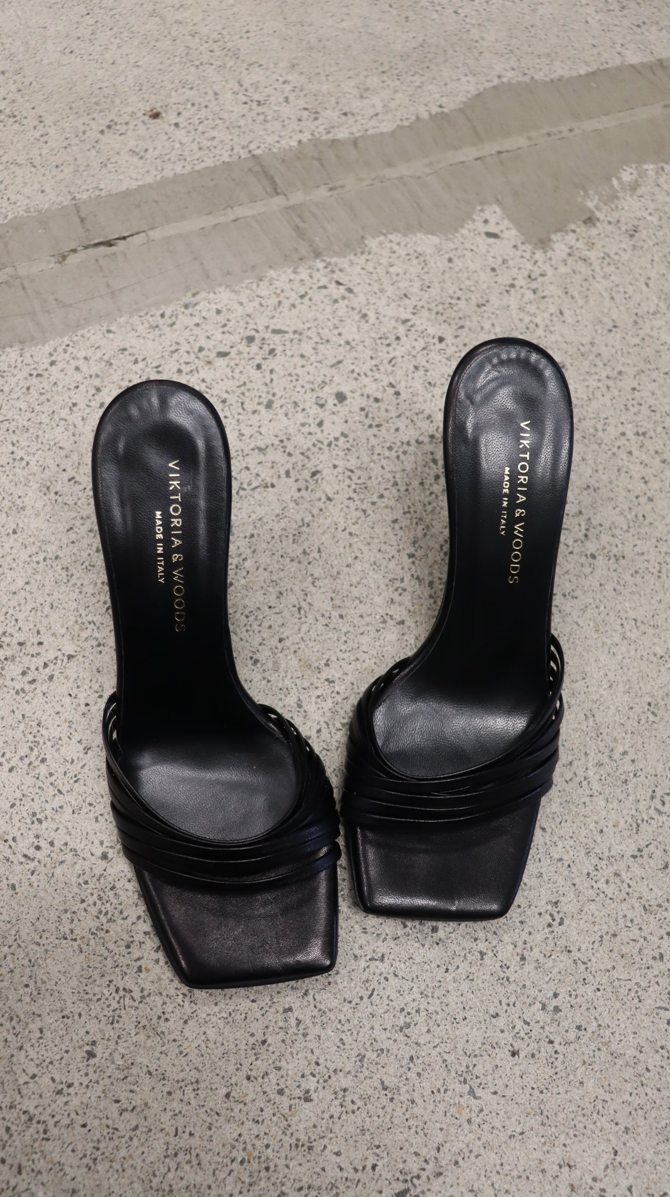 VIKTORIA WOODS Heels 37