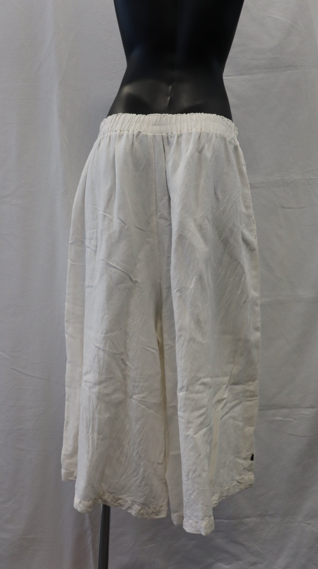 THING THING Pants 16