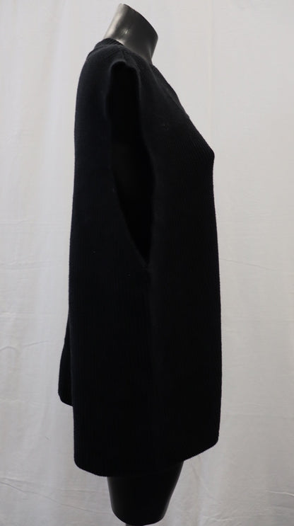 commoners Vest 10
