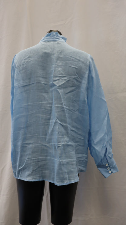 Zoe Kratzmann Button Up 12