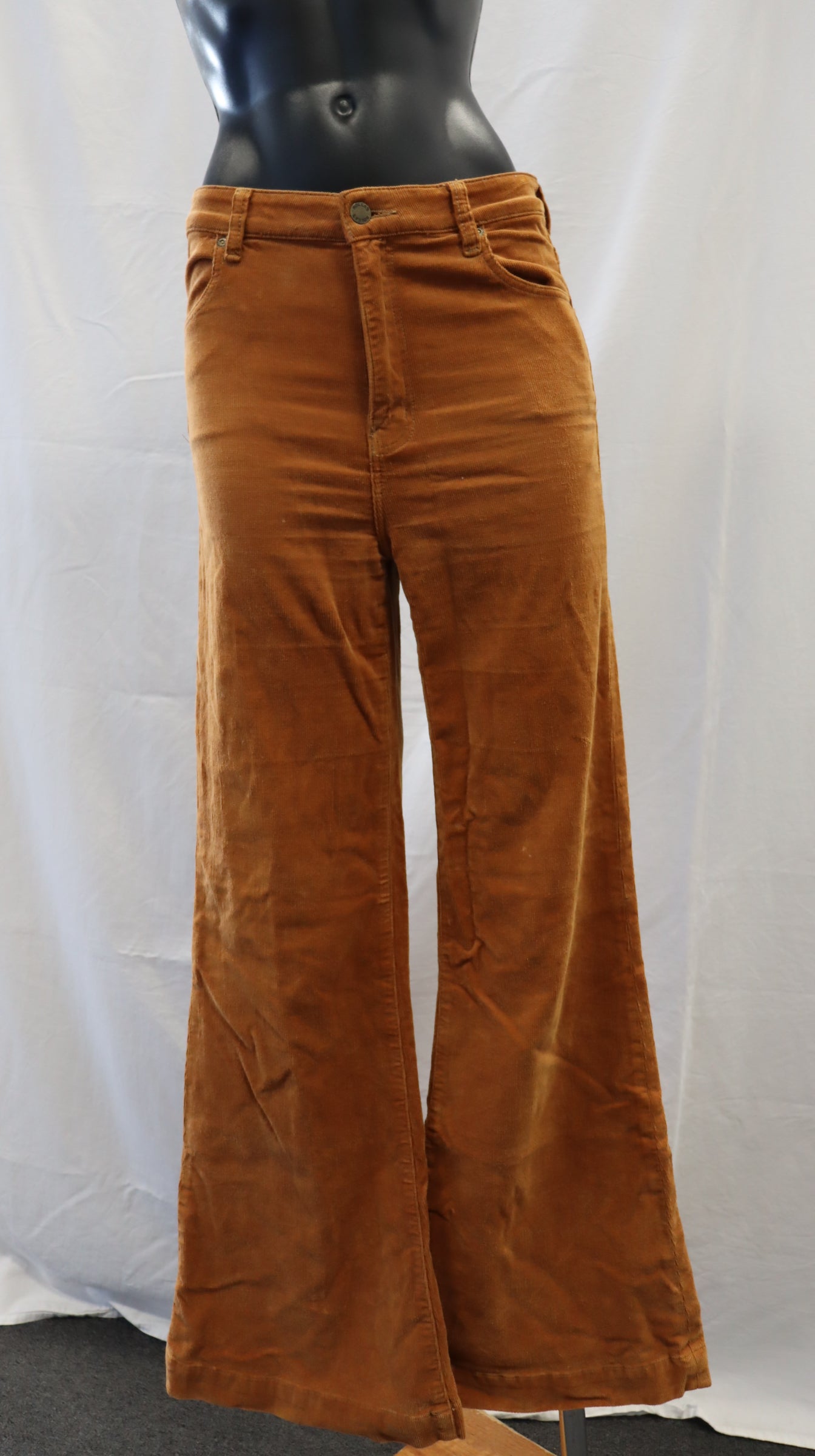 Rollas Pants 10