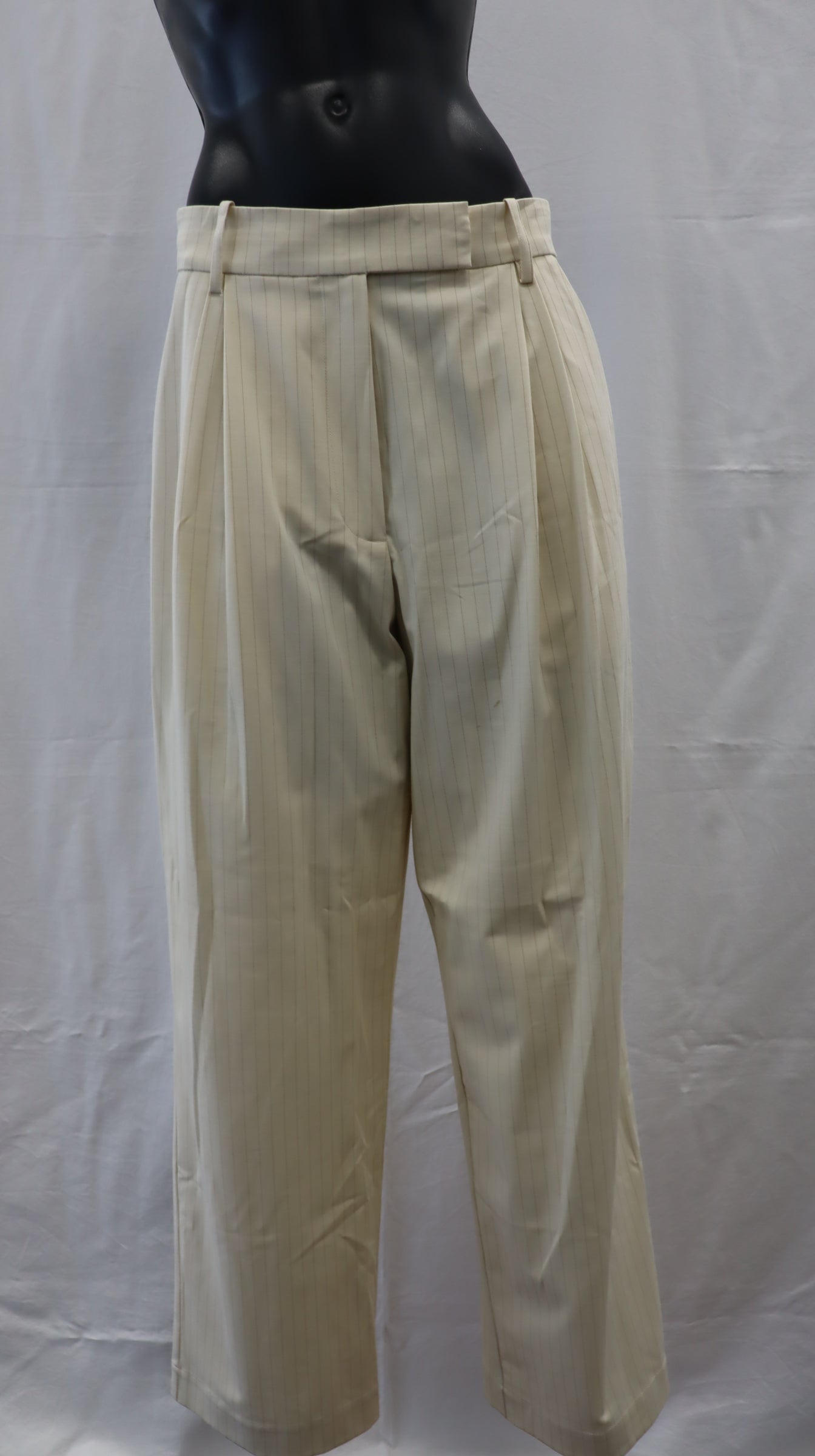 remain Pants 8