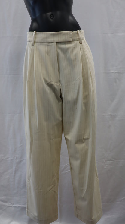 remain Pants 8