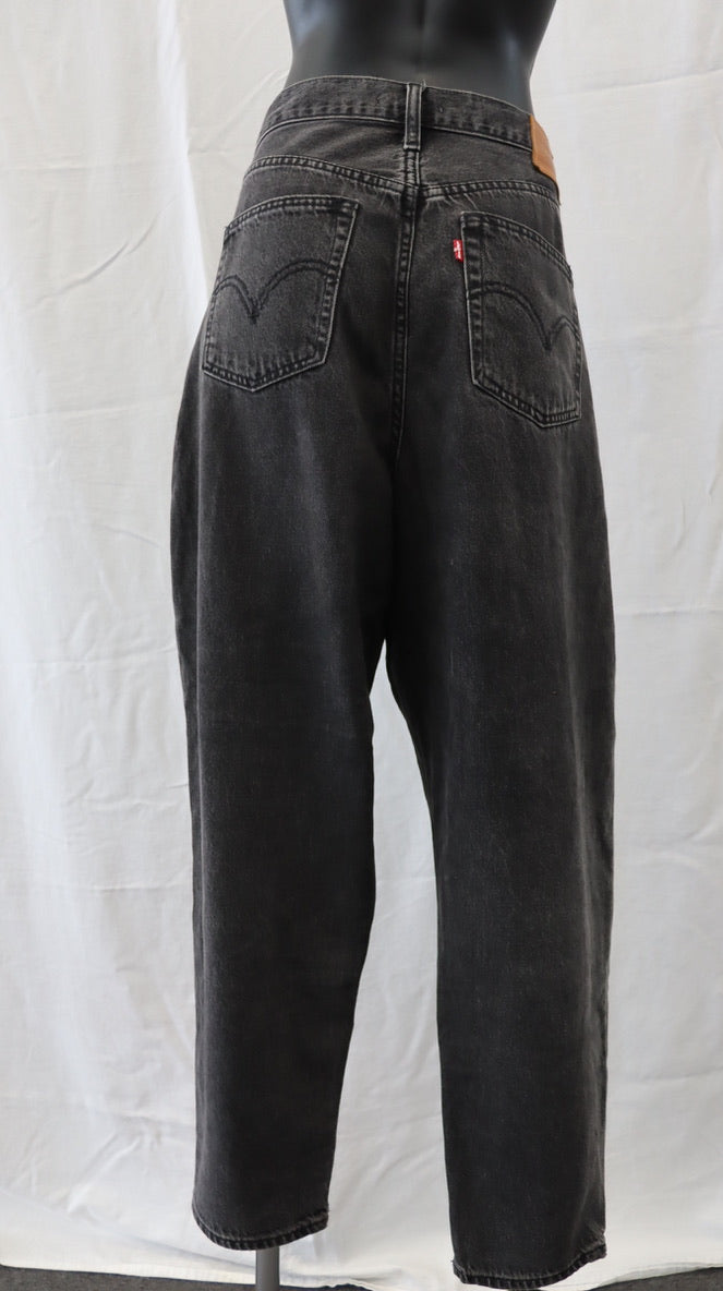 Levi Strauss & CO Jeans 13