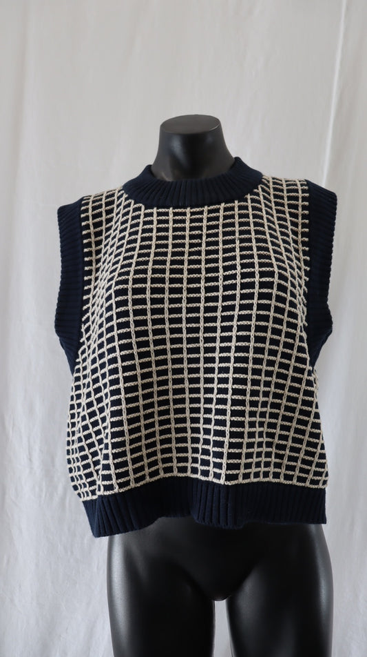 kowtow Vest M