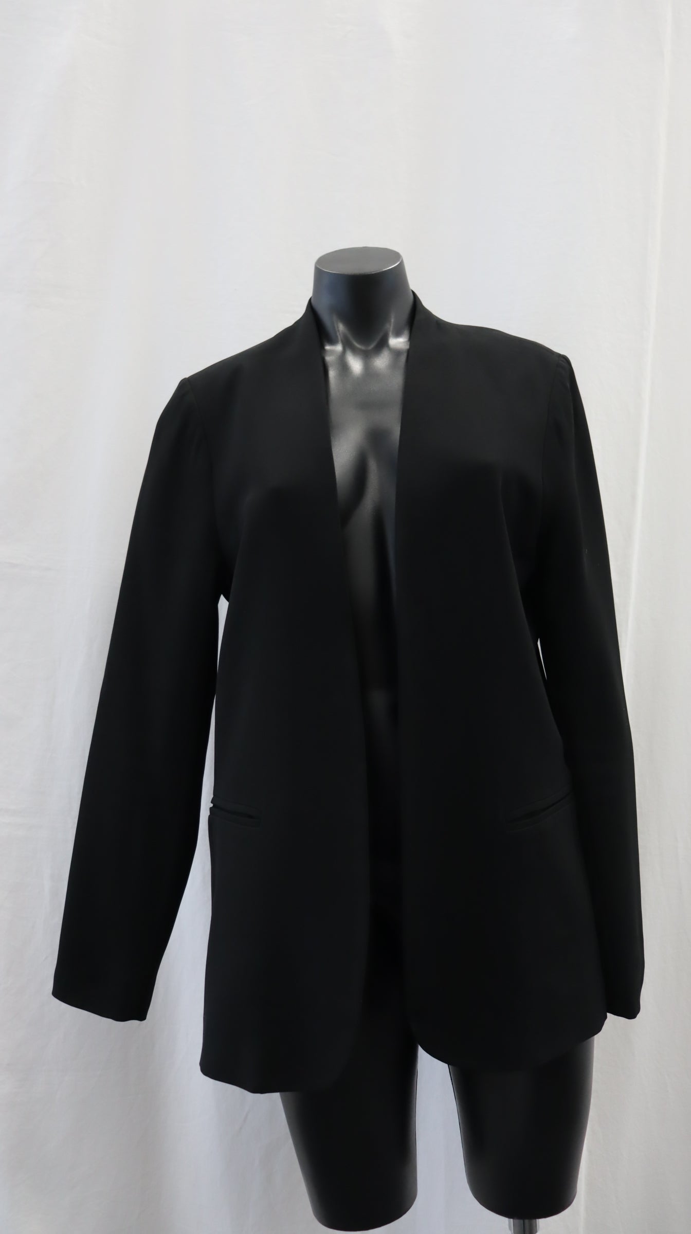 juliette hogan Blazer 12
