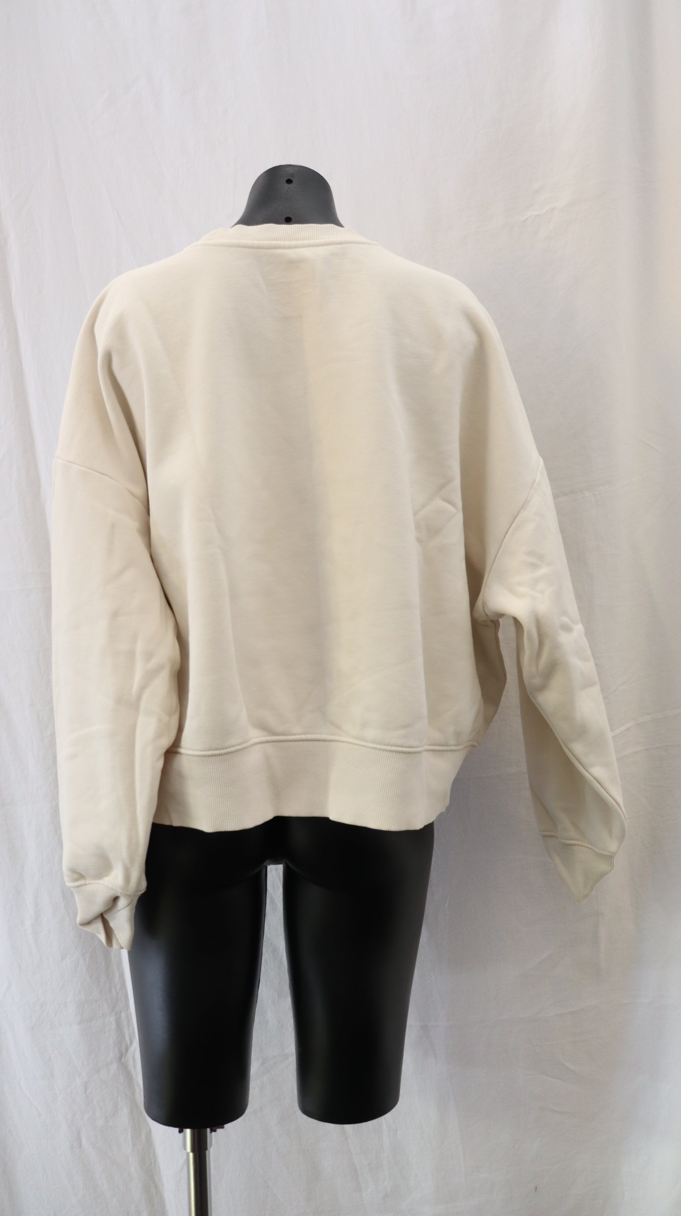Found Jumper M