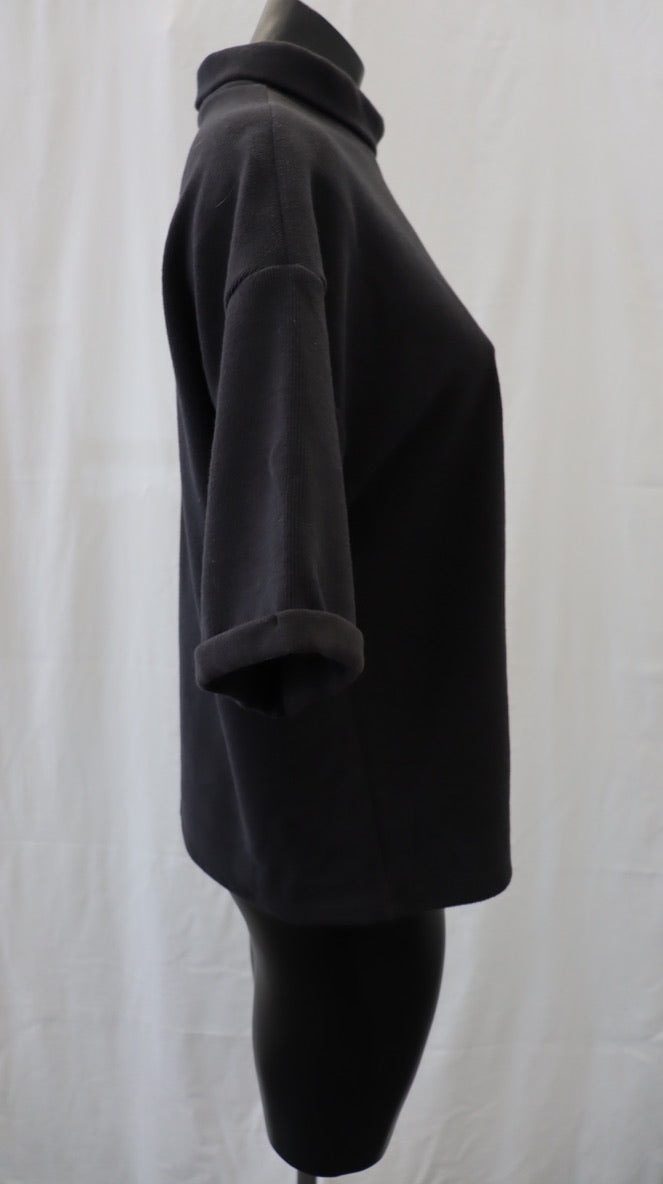 ZARA Tee M