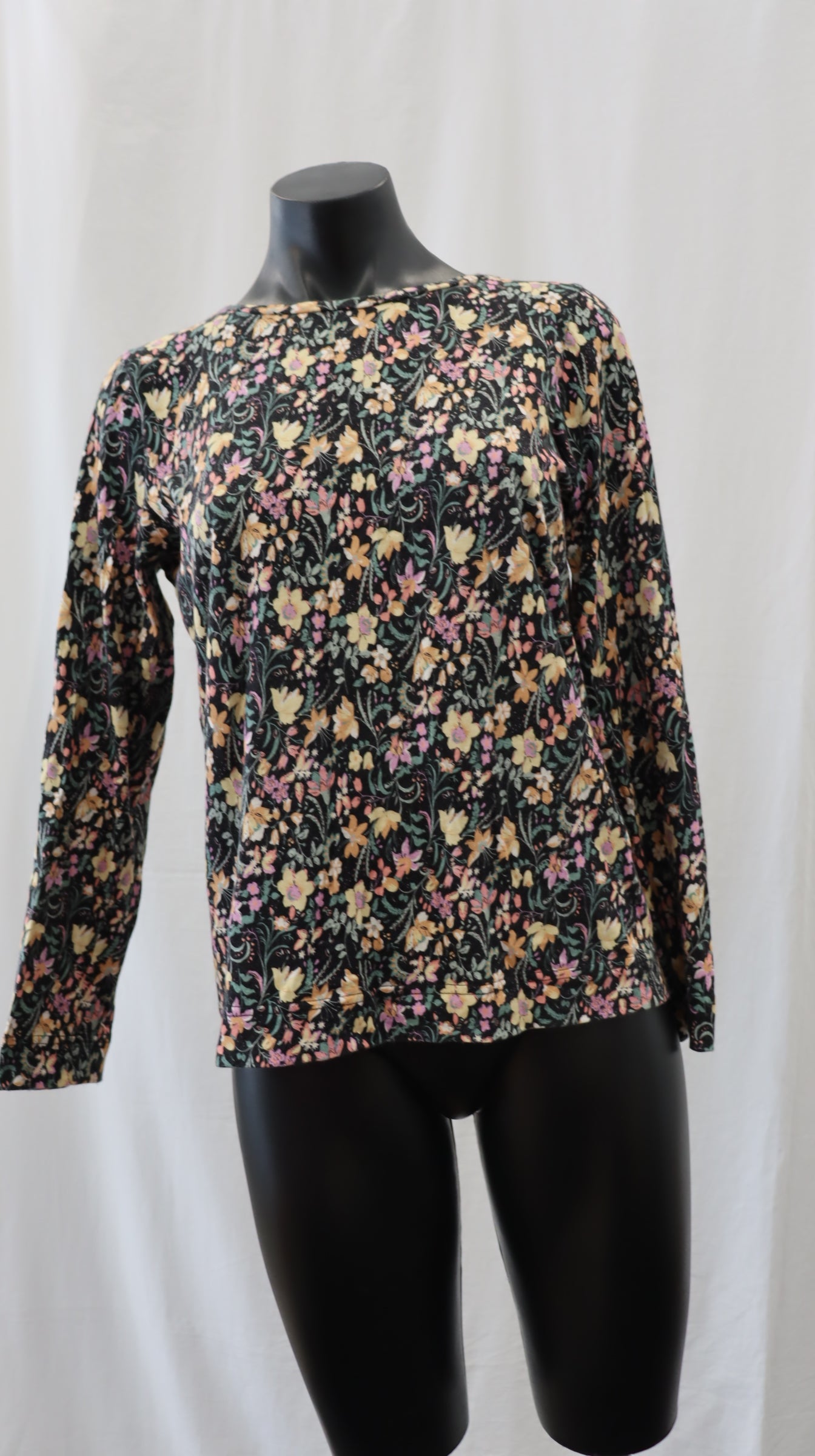 RUBY Long Sleeve 10